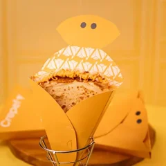 Crepe de Frango com Cheddar