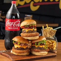 Combo Família Empanado + 3 Fritas + Refri 2L