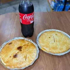 2  EMPADÂO DE 1KG MAIS 1 COCA COLA 2 L