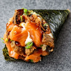 Temaki Misto Skin e Salmão
