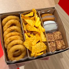 Box Nachos