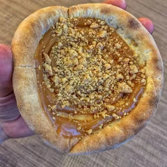 Esfiha de Doce de leite com paçoca