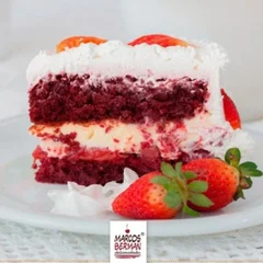 Fatia Torta Vulcão Vermelho
