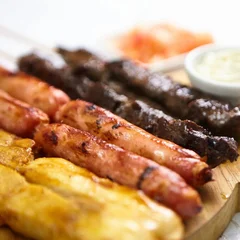Adicional um Espeto de Linguiça