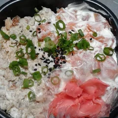 BOWL MIX FILADELPHIA /SALMÃO GRILL-500ML