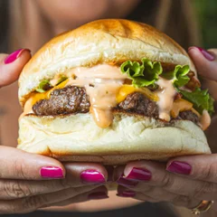 TOMATTO SALADA BURGUER