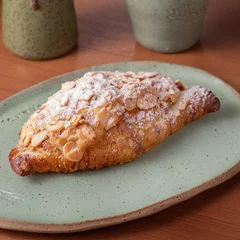 Croissant Amêndoas