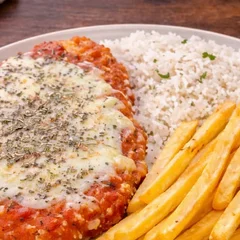 Parmegiana de Carne + Batata Frita
