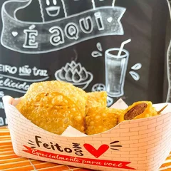 40 Mini Pastel de Milho com Muçarela 