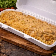 Macarrão com Strogonoff de Frango