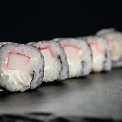 Hossomaki Kani – 10 Peças