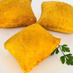 Combo Perfeito no ifood: 50 Coxinhas de Frango + 50 Travesseirinhos de Pizza!