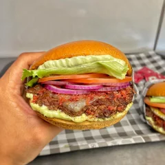 🥇 Mundaí (X-Bacon Artesanal)