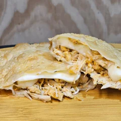 Pastel de Frango com Catupiry