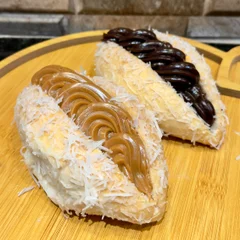  Pão Canoa