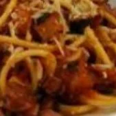 Espaguete com Calabresa