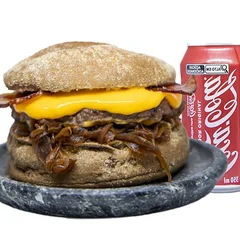 Zampa cheddar melt + coca lata