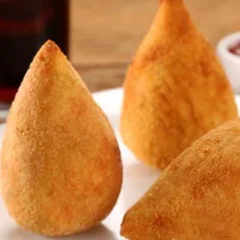 Coxinha de Frango com Catupiry