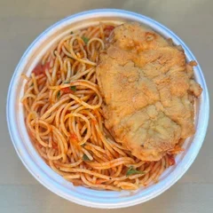 Espaguete & Frango Empanado + R$ 18,99 leve outra marmitex