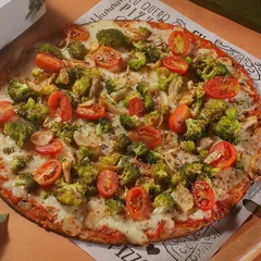 Pizza Vegana de  Brócolis c/ Lâminas de Alho | Pizza Saudável | Pizza Fit