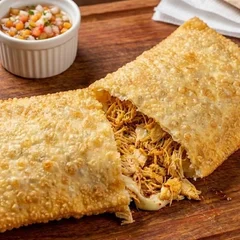 Pastel de Frango 30 cm - Escolha uma opção: