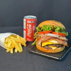 Burg Do Chef  + Coca Cola Lata 220ml & Fritas +  R$ 18,99 leve outro burger 