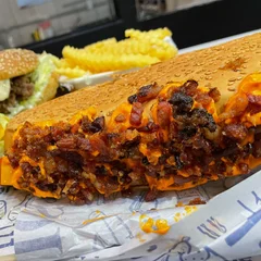  hot dog grande cheddar e bacon (Serve 2 pessoas)