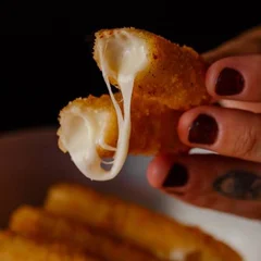 Sticks De Mussarela - Pickers Mccain