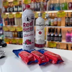COMBO VODKA ETERNITY RED FRUITS 900ML + 1 RED HORSE 2L SAOBOR CRANBERRY + 3 GELO DE COCO SABOR MORANGO 200ML 