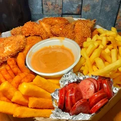 Premium Croc Galera (Serve até 3 Pessoas)