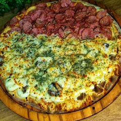 Pizza Grande (8 Pedaços) 2 Sabores