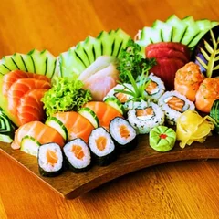 COMBO ELITE SUSHI 5 - 102 PEÇAS DELICIOSAS + REFRI A ESCOLHER