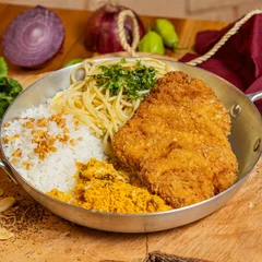  FILÉ MIGNON À MILANESA (≈200g)