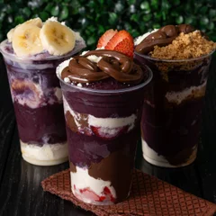 COPOS DE AÇAI 