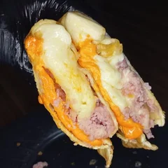 Pastel 27 - Presunto com queijo e cheddar