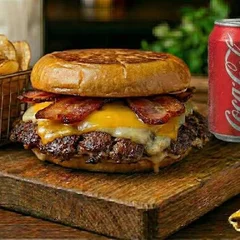 Combo Prensei Smash Burger Artesanal | Queijo Duplo, Bacon + Batata e Bebida