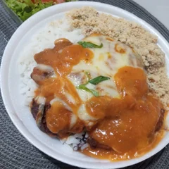 PARMEGIANA COM ARROZ,  FEIJÃO,  FAROFA