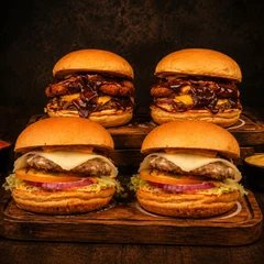 Combo Especial Muita Fome: 2 Gordons Salad + 2 Gordons Onion Barbecue