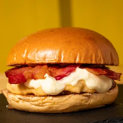 Hambúrguer X Bacon
