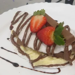 Tapioca Kit-Kat, Nutella, Creme de Ninho e Uva