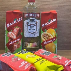 Combo Smirnoff 1l + 2 Suco Maguary 1l  + 3 Gelo De Coco 200ml