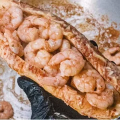 Lanche no Pão de Alho - Camarão Com Queijo