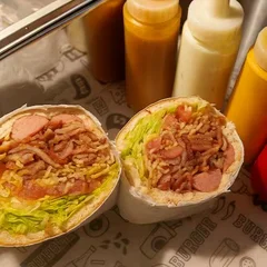 Hot Dog - Bacon (Salsicha, Alface, Tomate, Batata Palha e Bacon)