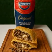 Pastel Lua - Carne com Catupiry M