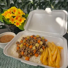 Marmita de Carne Moída c/ Cenoura e Batata + REFRI