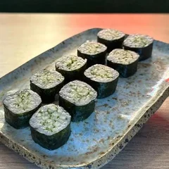 Hossomakis de Pepino (10 Uni)