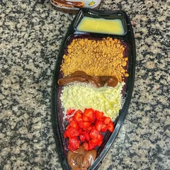 Açaí na barca com 6 adicionais grátis 