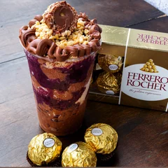 Açaí Ultra premium de Ferreiro Roche   😻🍫