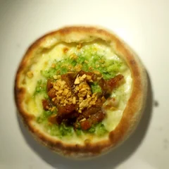 Esfiha de  Brócoliss C/ Bacon e Muçarela
