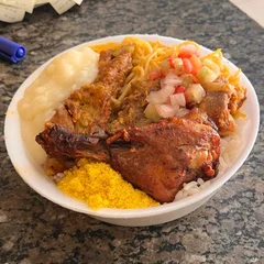 Monte sua marmita 750g  2 tipos de carnes 
